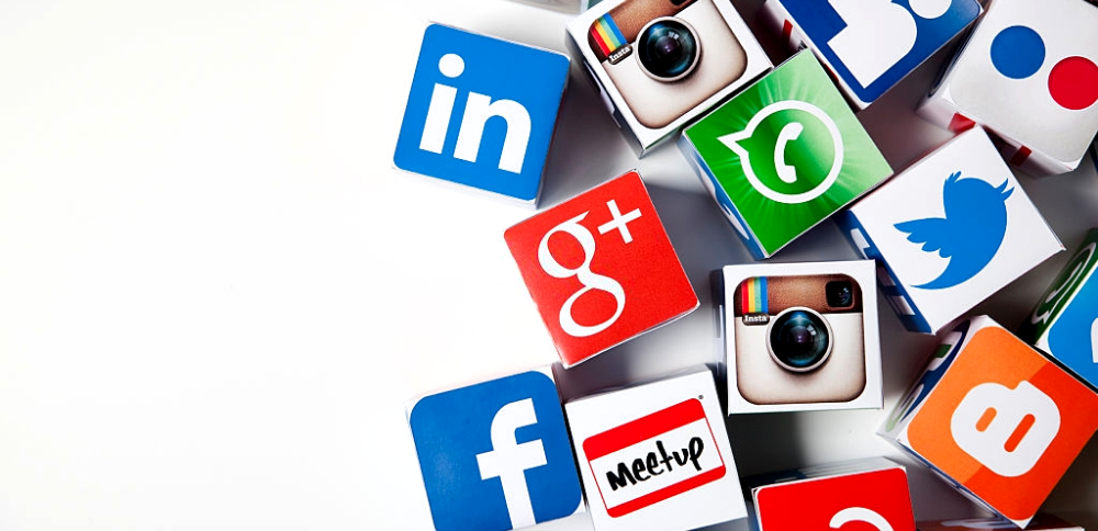 5-Uses-of-Social-Media-Advertising